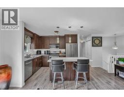 113 Glengarry CRESCENT - 12