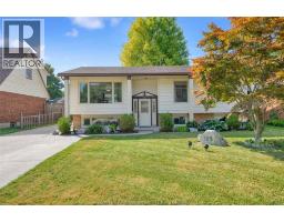 113 Glengarry CRESCENT - 2