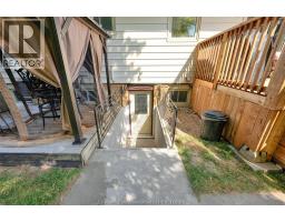 113 Glengarry CRESCENT - 44