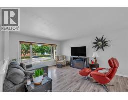 113 Glengarry CRESCENT - 8