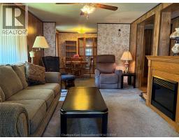 16 James COURT - 7