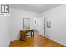 33 MEADOWLEA ROAD - 21