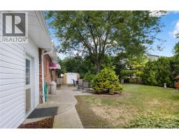 33 MEADOWLEA ROAD - 37
