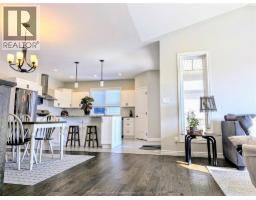 15 SIENNA COURT - 8