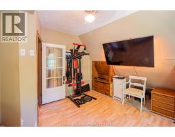 63 Spencer AVENUE - 18