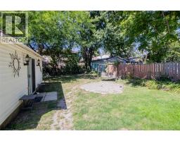 63 Spencer AVENUE - 26