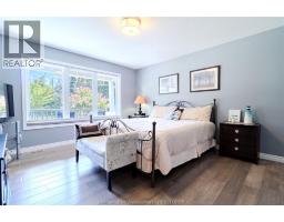 59 GREGORY DRIVE East - 19
