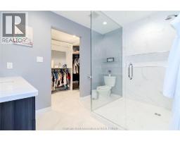 59 GREGORY DRIVE East - 22