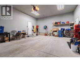 59 GREGORY DRIVE East - 27