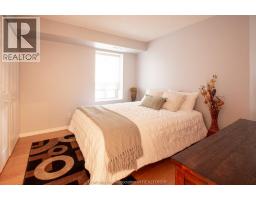 10 Van Allen AVENUE UnitNo. 804 - 13