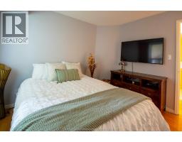 10 Van Allen AVENUE UnitNo. 804 - 14