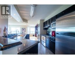 10 Van Allen AVENUE UnitNo. 804 - 17