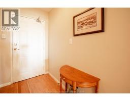 10 Van Allen AVENUE UnitNo. 804 - 3