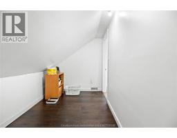 261 Park STREET - 29