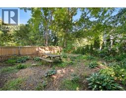 261 Park STREET - 44