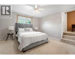 112 Parry DRIVE - 27