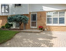 112 Parry DRIVE - 45