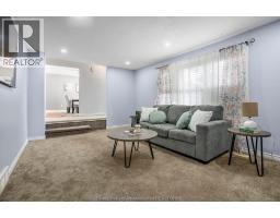 112 Parry DRIVE - 9