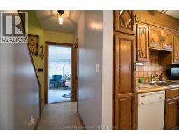 131 Tweedsmuir AVENUE East - 14