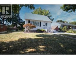 131 Tweedsmuir AVENUE East - 2