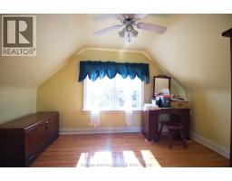 131 Tweedsmuir AVENUE East - 23