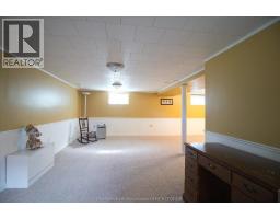 131 Tweedsmuir AVENUE East - 31