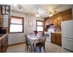 131 Tweedsmuir AVENUE East - 9