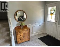 38 blythwood CRESCENT - 2