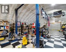 7423 Riverview LINE - 36