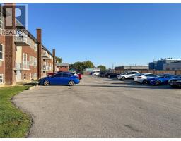 122 RIVERVIEW DRIVE UnitNo. 235 - 21