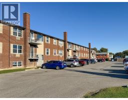 122 RIVERVIEW DRIVE UnitNo. 235 - 22