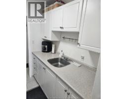 122 RIVERVIEW DRIVE UnitNo. 235 - 5