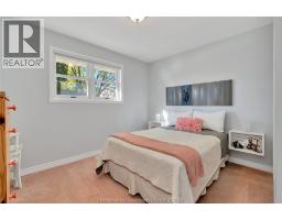 9 BRIDLE PATH ROAD East - 10