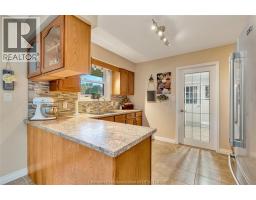 9 BRIDLE PATH ROAD East - 12