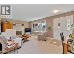 9 BRIDLE PATH ROAD East - 3