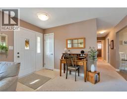9 BRIDLE PATH ROAD East - 6