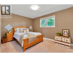 9 BRIDLE PATH ROAD East - 7