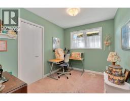 9 BRIDLE PATH ROAD East - 9