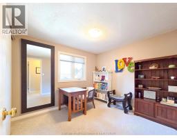 53 HARVEST CRESCENT - 32