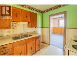 6465 Moore STREET - 19