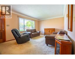 52 JULIETTE AVENUE - 11