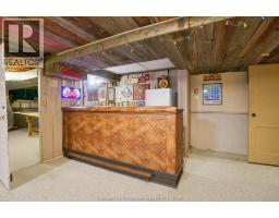 83 Pamela CRESCENT - 33