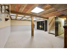 83 Pamela CRESCENT - 34