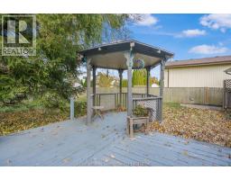 83 Pamela CRESCENT - 39