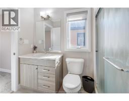 203 MOONSTONE CRESCENT - 21