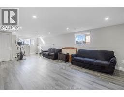 203 MOONSTONE CRESCENT - 24