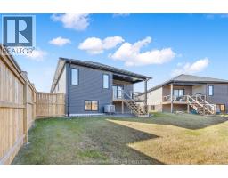 203 MOONSTONE CRESCENT - 39