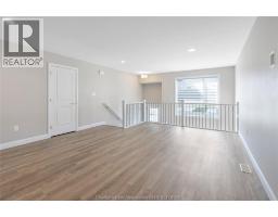 203 MOONSTONE CRESCENT - 8