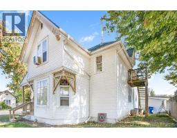 222 SELKIRK STREET - 5