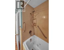 4 Jupiter AVENUE - 23